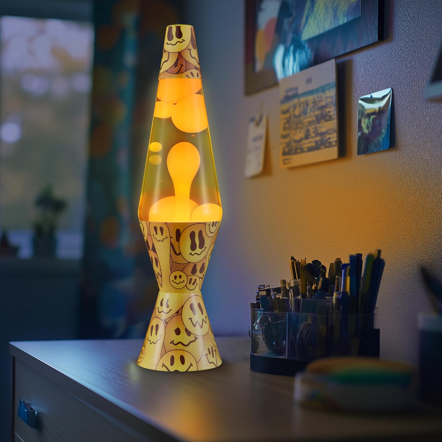 The Original Lava? Lamp - 14.5 Grinning Globs - Classic Liquid Motion Lamp - Yellow Lava and Orange Liquid - Item #2094 (Amazon Exclusive) - Image 4